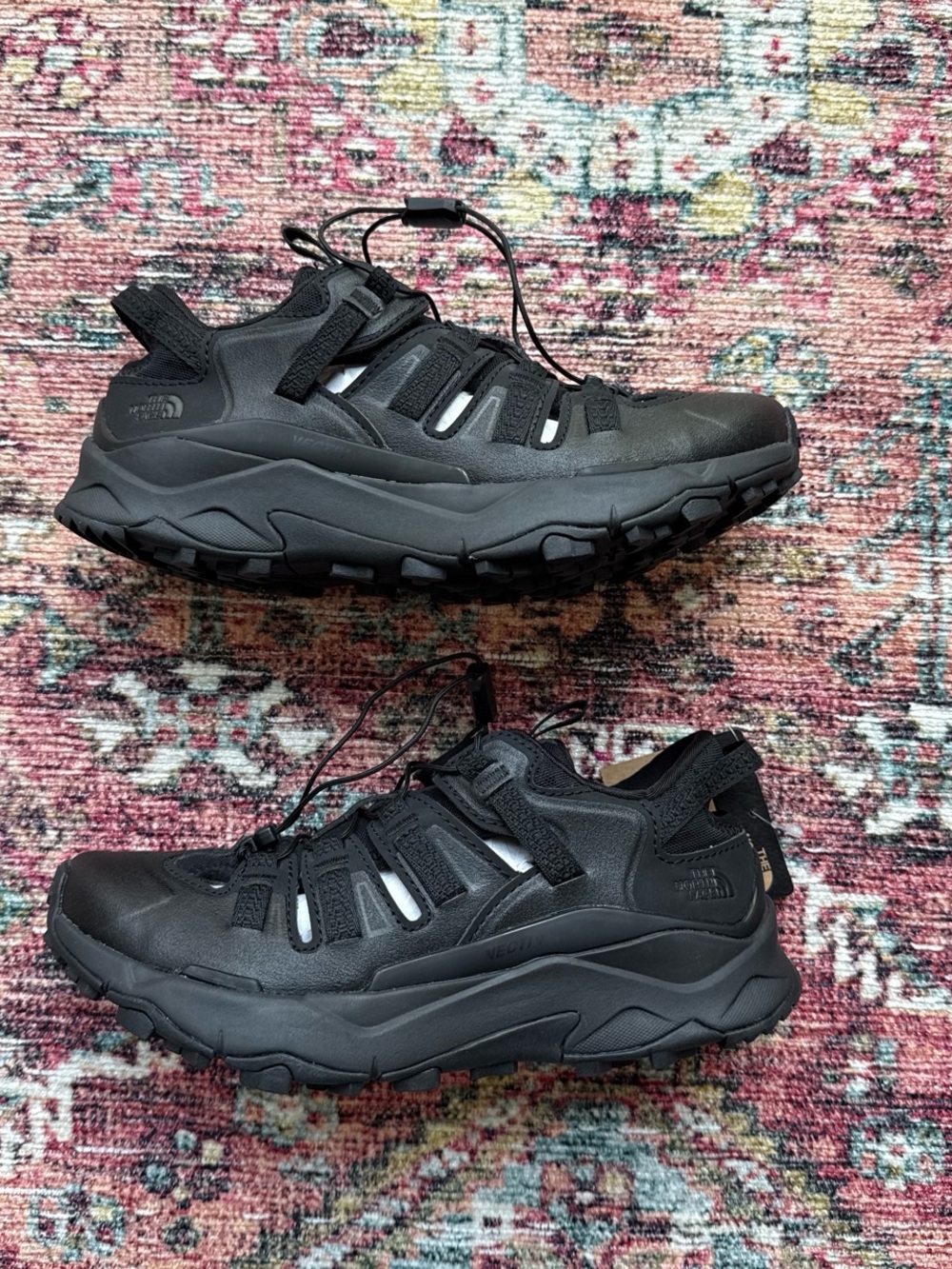 The North Face VECTIV Taraval Breeze (JAPAN)